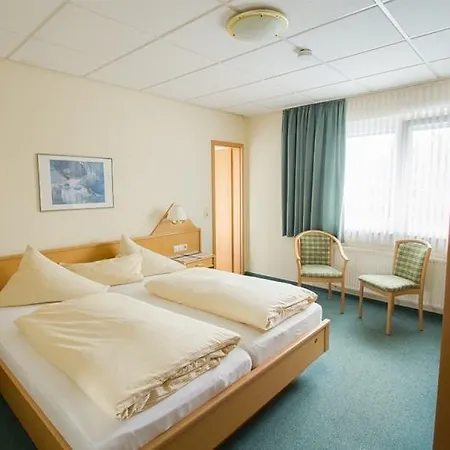 Zum Kuehlen Grunde 게스트하우스 민덴