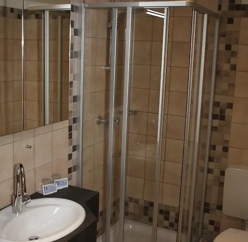 Zum Kuehlen Grunde 2* 민덴