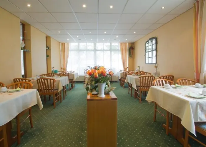 게스트하우스 Zum Kuehlen Grunde